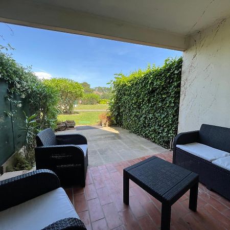 Appartement 2 Pieces En Rez De Jardin Avec Parking Et Piscine Villeneuve-Loubet Eksteriør bilde
